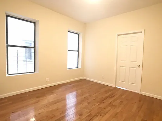 Rented by Bohemia Realty Group | media 27