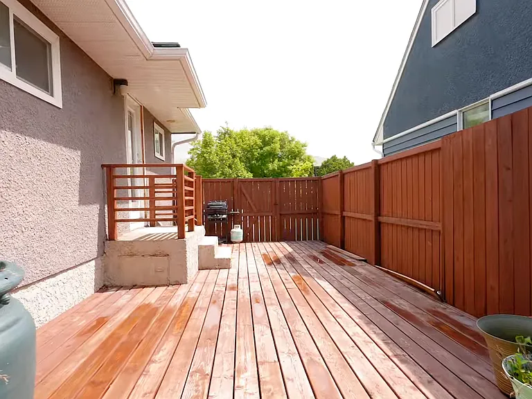 691 Jackson Ave #691 — Photo 25
