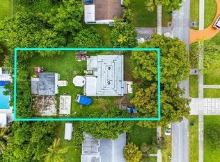 8241 SW 37th St, Miami, FL 33155