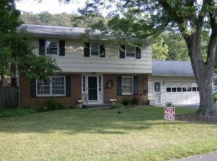 98 Margo Ln, Fayetteville, NY 13066