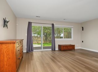 220 Elizabeth St APT D9, Chapel Hill, NC 27514