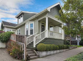 424 SW Iowa St, Portland, OR 97239