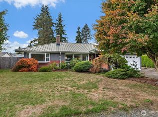 615 Oakland Ave, Centralia, WA 98531