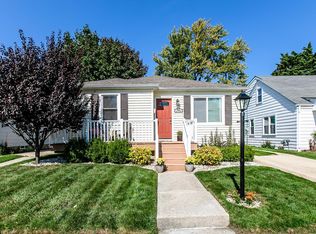 2704 Dwight St, Racine, WI 53403