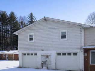 9387 State Highway 88 W, Warrensville, NC 28693