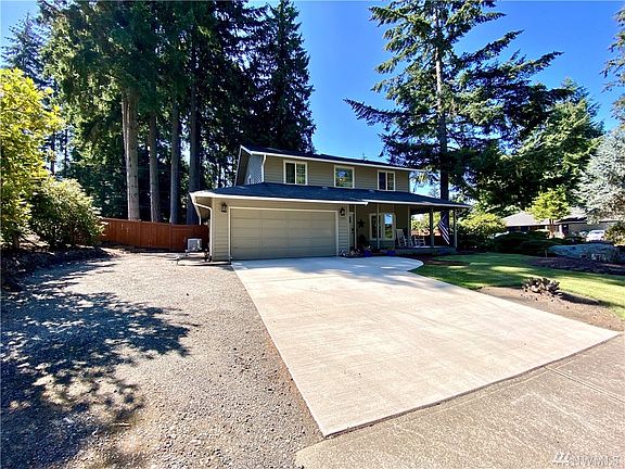 2nd image of 3101 32nd Ct SE