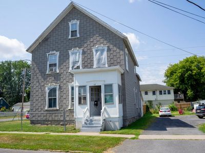 28 Standish St, Plattsburgh, NY, 12901