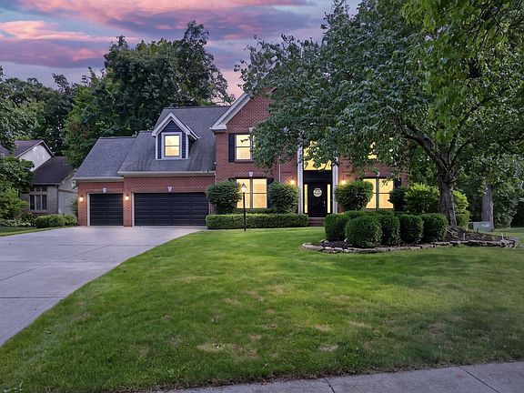 2nd image of 1229 Whispering Meadow Ct