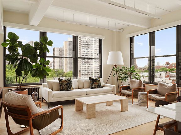 4th image of 70 Washington St #10FG