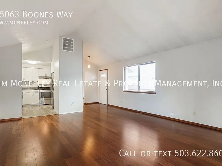 15063 Boones Way — Photo 5