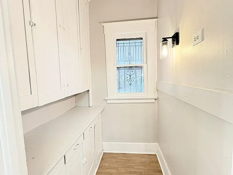 119 Winthrop St — Photo 23