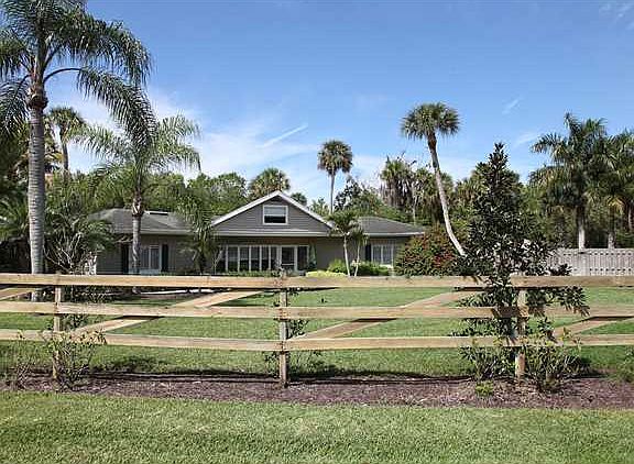 3rd image of 1319 Parkland Blvd