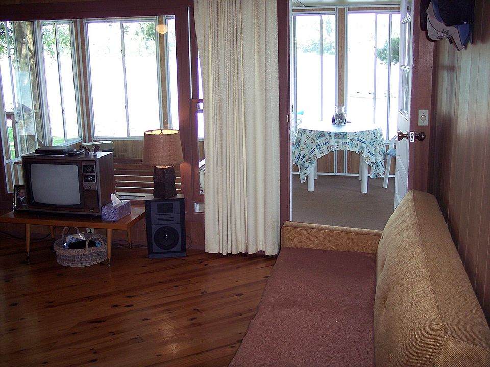 2nd image of 3585 S Roy Dr