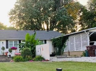 8662 S Crooks St, Rosedale, IN 47874