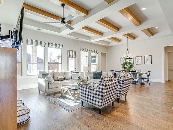 5th image of 8708 Whitestone Rd