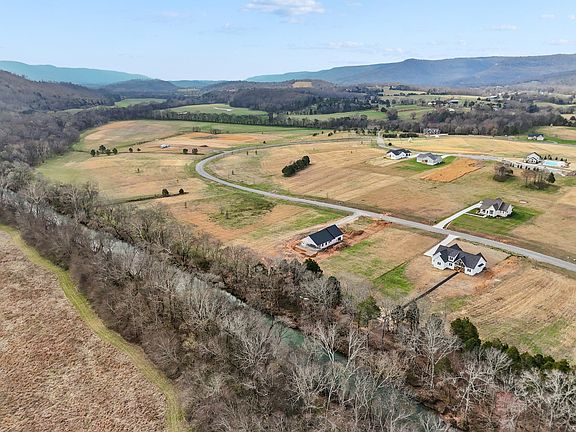 2nd image of 61 River Ridge Rd