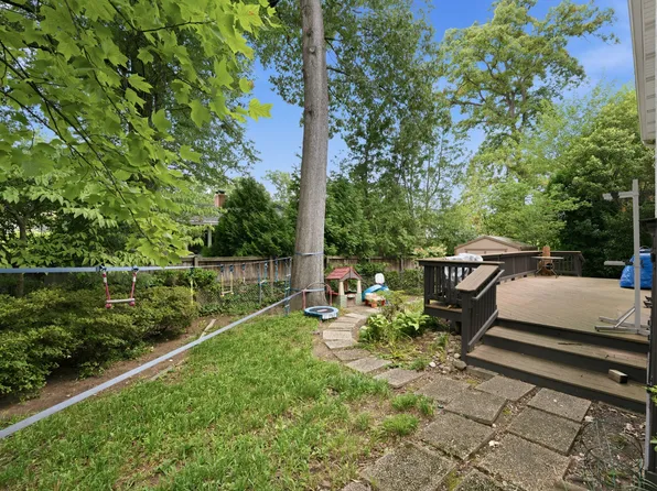 405 Underhill Pl, Alexandria, VA 22305