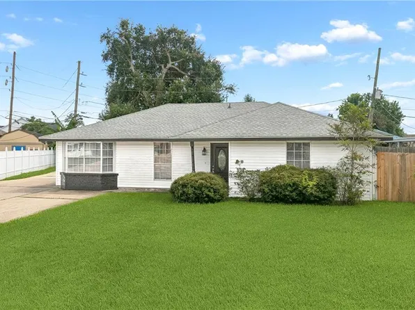 336 River Point Dr, Destrehan, LA 70047