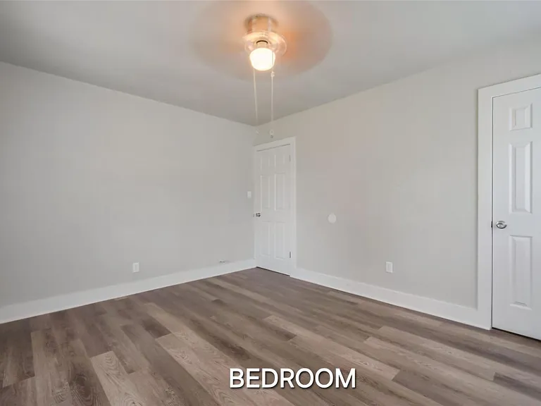 1311 Fred St — Photo 14
