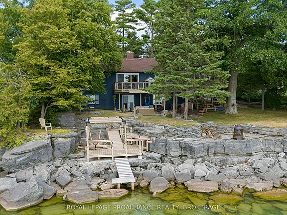 2nd image of 182 Nicholson Point Rd