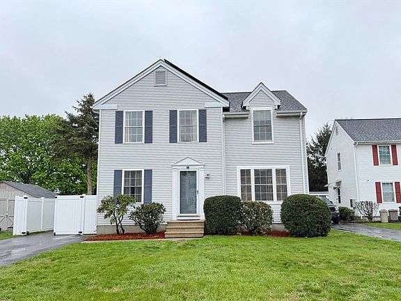 2nd image of 4 Laurence Ln