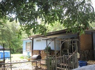 521 Kennedy Ave, Interlachen, FL 32148