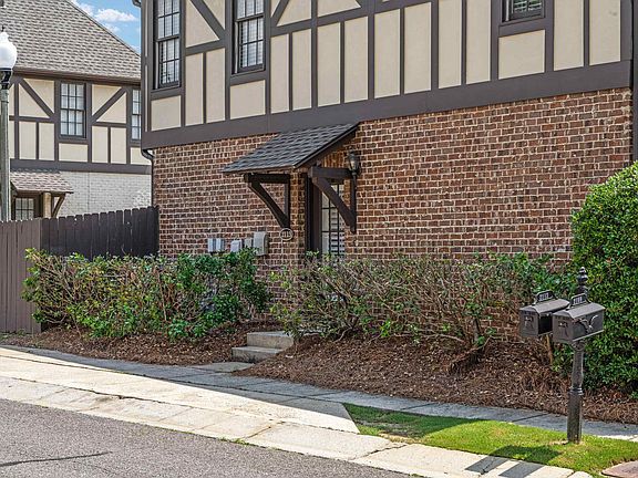 3rd image of 2113 Acton Park Way