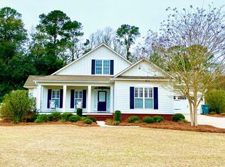 102 Wisteria Ln, Thomasville, GA 31757