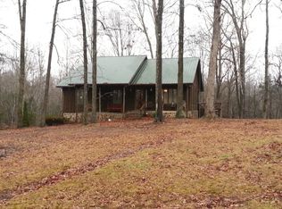 5268 Eagles Cove Rd, Byrdstown, TN 38549