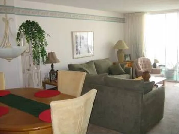 421 NE 14th Ave APT 504, Hallandale Beach, FL 33009