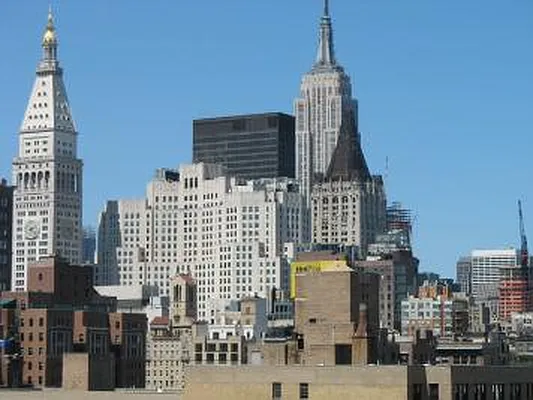 Rented by Corcoran | media 22