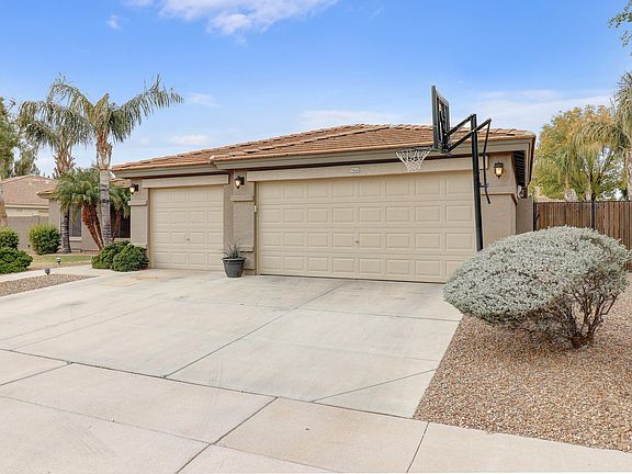3rd image of 9860 E Natal Ave