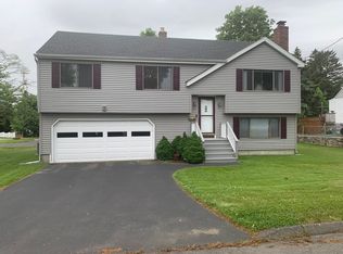 117 Sterling St, Fairfield, CT 06825