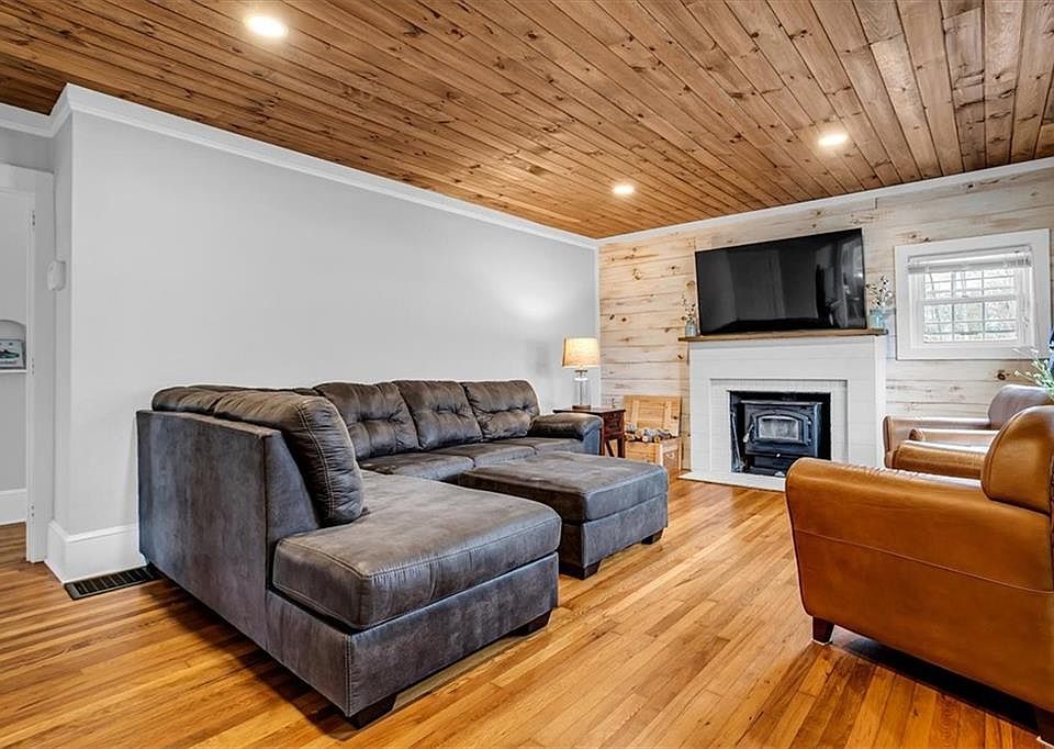 300 Allgood Bridge Rd, Pickens, SC 29671 Zillow