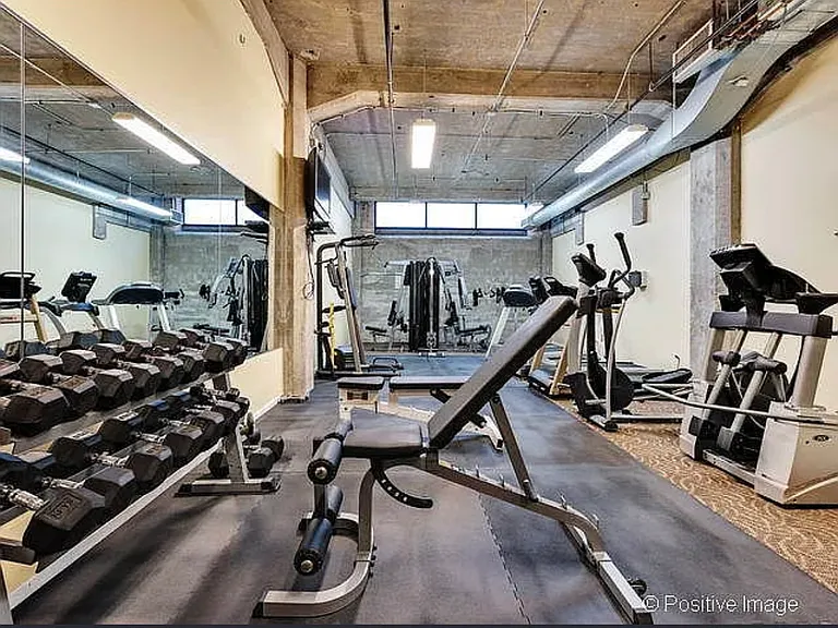 210 S Desplaines St #207 — Photo 14