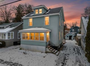 206 Rosemont Dr, Syracuse, NY 13205