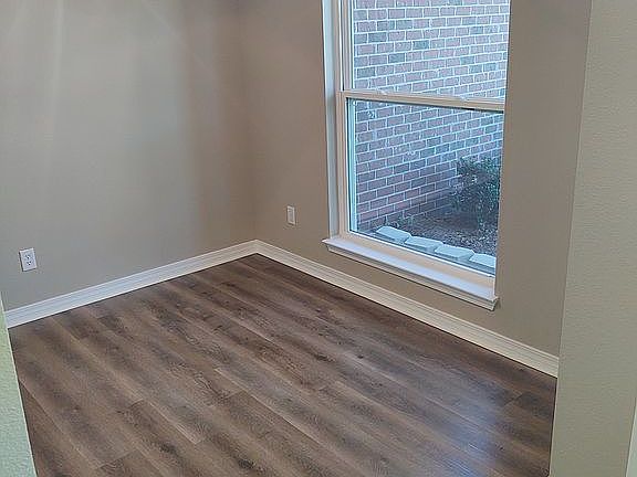 5th image of 4808 Spencer Oaks Blvd