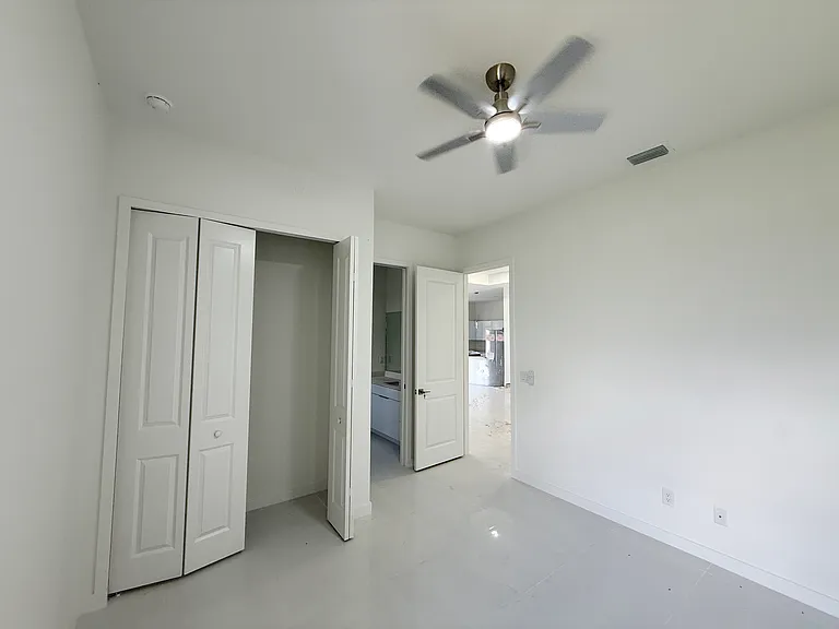 4226 NW 32nd Ln — Photo 27