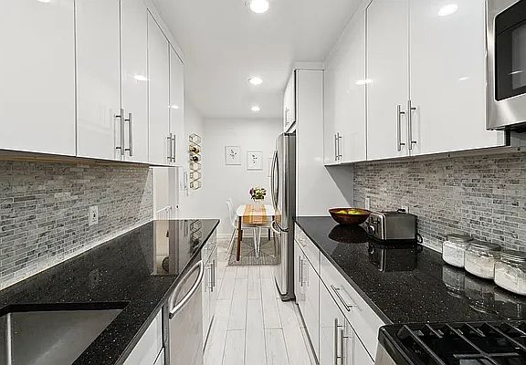 4th image of 33-05 90th St #3D