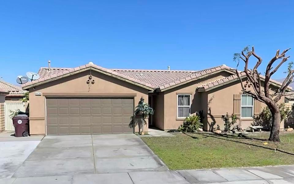 1st image of 84268 Miramar Ct