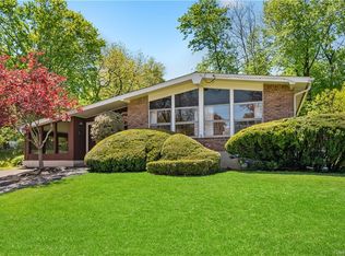 33 S Lexow Ave, Nanuet, NY 10954