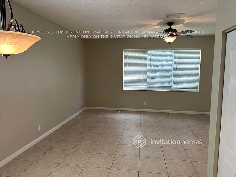 136 Canterbury Pl — Photo 6