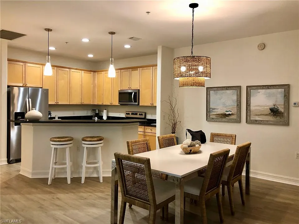 9126 Chula Vista St #12302