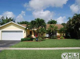 19587 Carolina Cir, Boca Raton, FL 33434