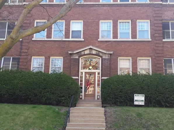 2508 N Stowell Ave, Milwaukee, WI 53211