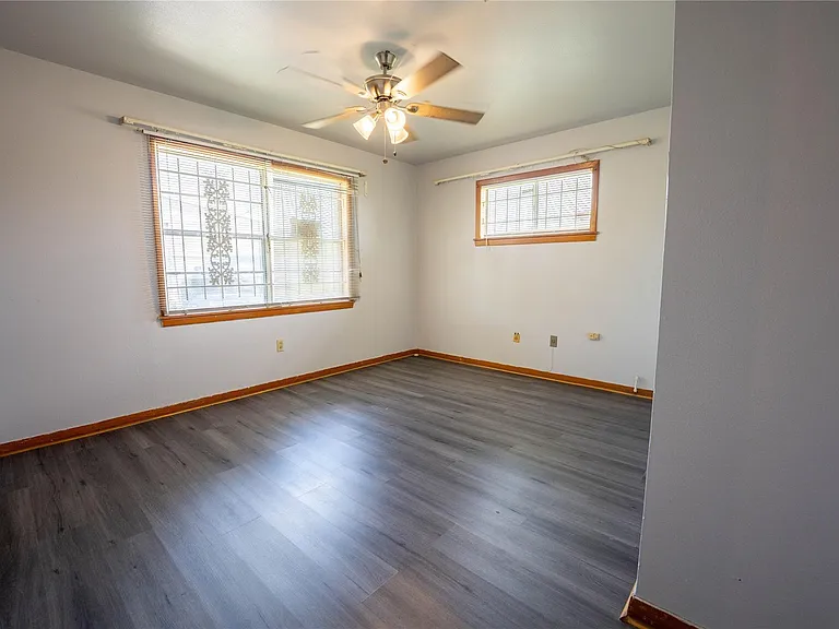 4402 Balkin St — Photo 11