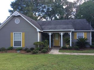 9317 Maplewood Dr, Mobile, AL 36695