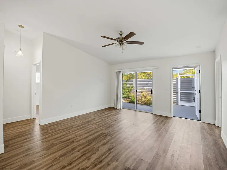 3300 Loveland Blvd #2501 — Photo 7