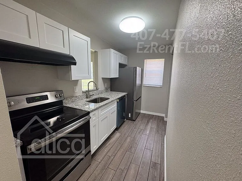 4 bed, 2.0 bath, 1250 sqft, $2,095 — Photo 4