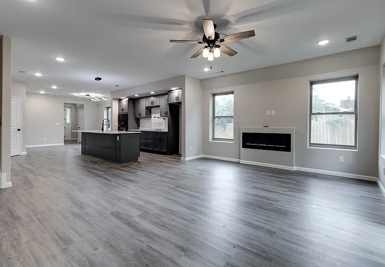 271 Garry Dr #A — Photo 15